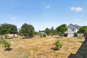 21463 Locust St, Hayward, CA 94541 - Photo 10