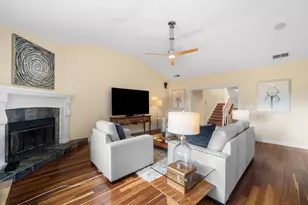 15723 Oak Knoll Dr, Los Gatos, CA 95030 - Photo 18