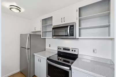 1919 Alameda De Las Pulgas 14, San Mateo, CA 94403 - Photo 10