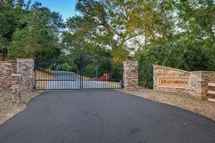 700 Meadowridge Rd, Watsonville, CA 95076 - Photo 2