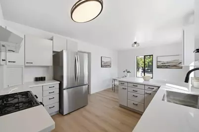 114 E Hillsdale Blvd, San Mateo, CA 94403 - Photo 4