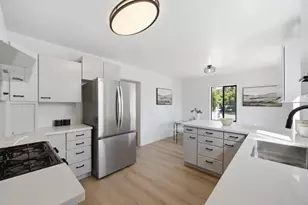 114 E Hillsdale Blvd, San Mateo, CA 94403 - Photo 4