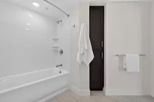 657 Walnut St 331, San Carlos, CA 94070 - Photo 26