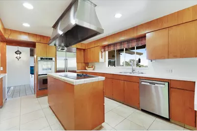 260 Oak Hl, Watsonville, CA 95076 - Photo 16