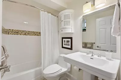 8 Porter St, San Francisco, CA 94110 - Photo 26