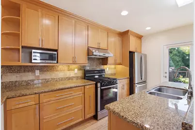 8 Porter St, San Francisco, CA 94110 - Photo 6