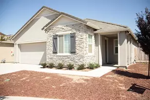 521 Davalos St, Soledad, CA 93960 - Photo 2
