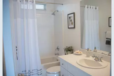 521 Davalos St, Soledad, CA 93960 - Photo 8