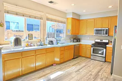 441 De Bord Dr, Tracy, CA 95376 - Photo 10
