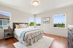 334 Oakview Dr, San Carlos, CA 94070 - Photo 26