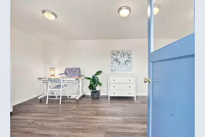 334 Oakview Dr, San Carlos, CA 94070 - Photo 38