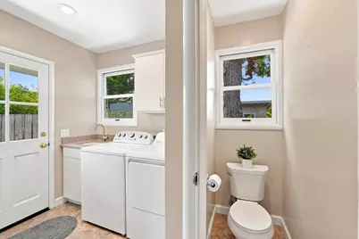 334 Oakview Dr, San Carlos, CA 94070 - Photo 30