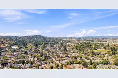 334 Oakview Dr, San Carlos, CA 94070 - Photo 48