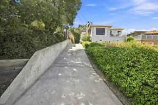 334 Oakview Dr, San Carlos, CA 94070 - Photo 56