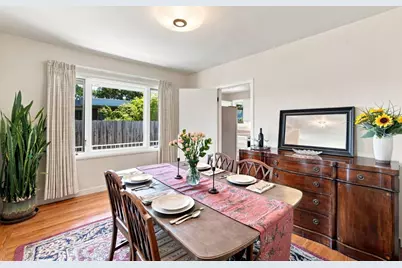 334 Oakview Dr, San Carlos, CA 94070 - Photo 12