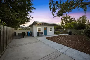 334 Oakview Dr, San Carlos, CA 94070 - Photo 36
