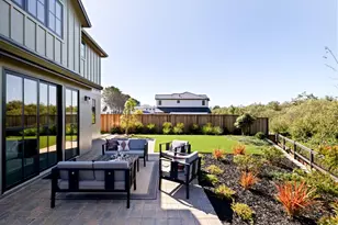 587 Creekside Ct, Half Moon Bay, CA 94019 - Photo 32