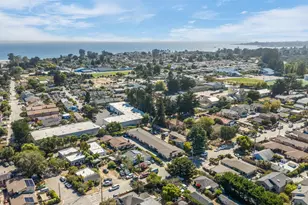 2030 Kinsley St, Santa Cruz, CA 95062 - Photo 2