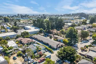 2030 Kinsley St, Santa Cruz, CA 95062 - Photo 12