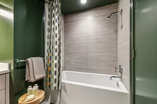 188 W Saint James St 10803, San Jose, CA 95110 - Photo 6