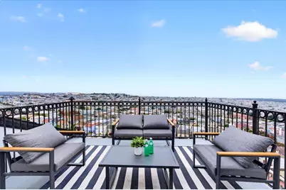 1733 15th Ave, San Francisco, CA 94122 - Photo 2