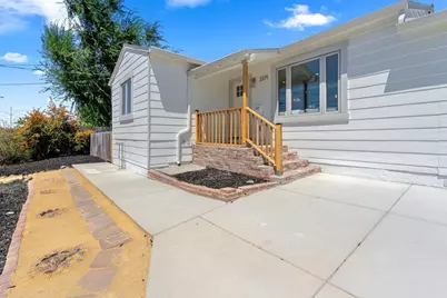 2271 Hemlock Ave, Concord, CA 94520 - Photo 32