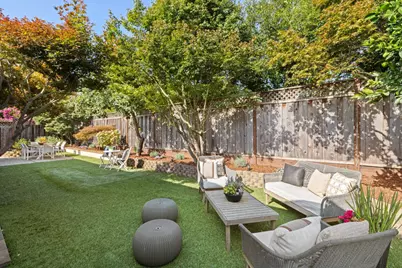 1073 Sargent Dr, Sunnyvale, CA 94087 - Photo 22