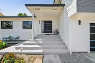 12311 Viewoak Dr, Saratoga, CA 95070 - Photo 2