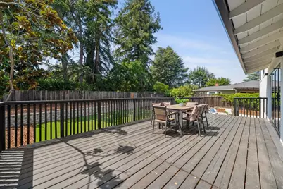 12311 Viewoak Dr, Saratoga, CA 95070 - Photo 28