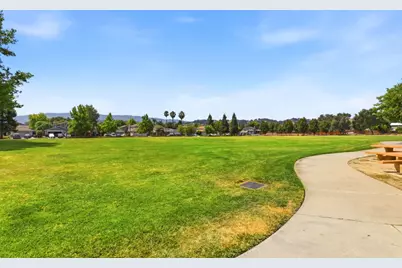 9531 Rodeo Dr, Gilroy, CA 95020 - Photo 38