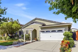 9531 Rodeo Dr, Gilroy, CA 95020 - Photo 2
