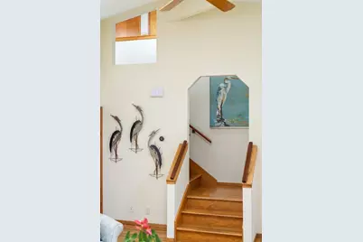 131 Seacliff Dr, Aptos, CA 95003 - Photo 20