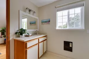 131 Seacliff Dr, Aptos, CA 95003 - Photo 32