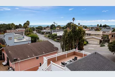 131 Seacliff Dr, Aptos, CA 95003 - Photo 52