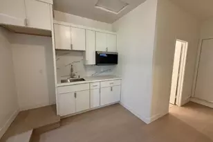 866 McCreery Ave A, San Jose, CA 95116 - Photo 1