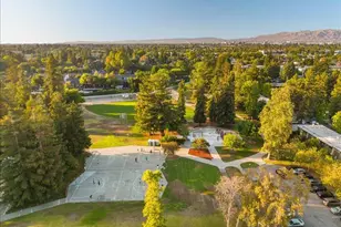989 Cherry Ln, Santa Clara, CA 95051 - Photo 2