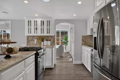 688 Woodhams Rd, Santa Clara, CA 95051 - Photo 16