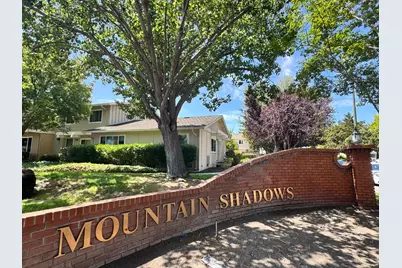 1 Comstock Queen Ct, Mountain View, CA 94043 - Photo 2