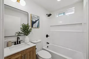 27 Prague St, San Mateo, CA 94401 - Photo 12