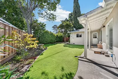 301 Camille Ct, Mountain View, CA 94040 - Photo 28