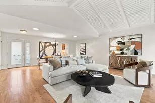 6255 Blauer Ct, San Jose, CA 95135 - Photo 2