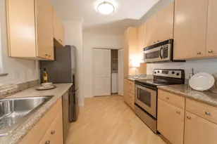 801 S Winchester Blvd 6203, San Jose, CA 95128 - Photo 4