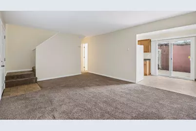 447 Soledad St, Salinas, CA 93901 - Photo 6
