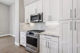 708 Thayer Ln 404, Foster City, CA 94404 - Photo 24