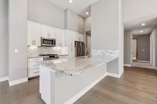 708 Thayer Ln 404, Foster City, CA 94404 - Photo 20