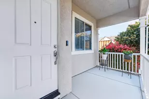 2498 Turnberry Ct, Brentwood, CA 94513 - Photo 2