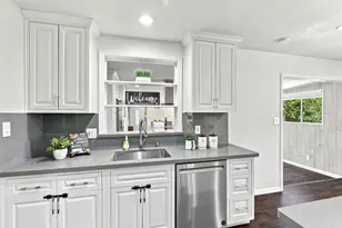4300 Gayle Dr, San Jose, CA 95124 - Photo 10