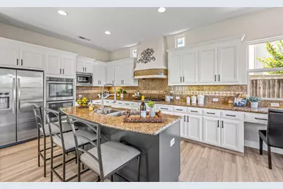 2520 Club Dr, Gilroy, CA 95020 - Photo 28
