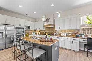 2520 Club Dr, Gilroy, CA 95020 - Photo 28