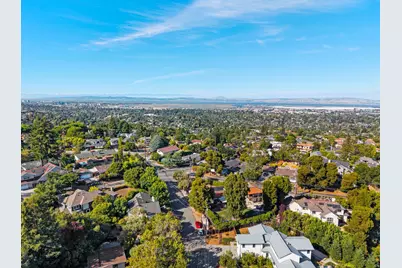 904 Lakeview Way, Redwood City, CA 94062 - Photo 42